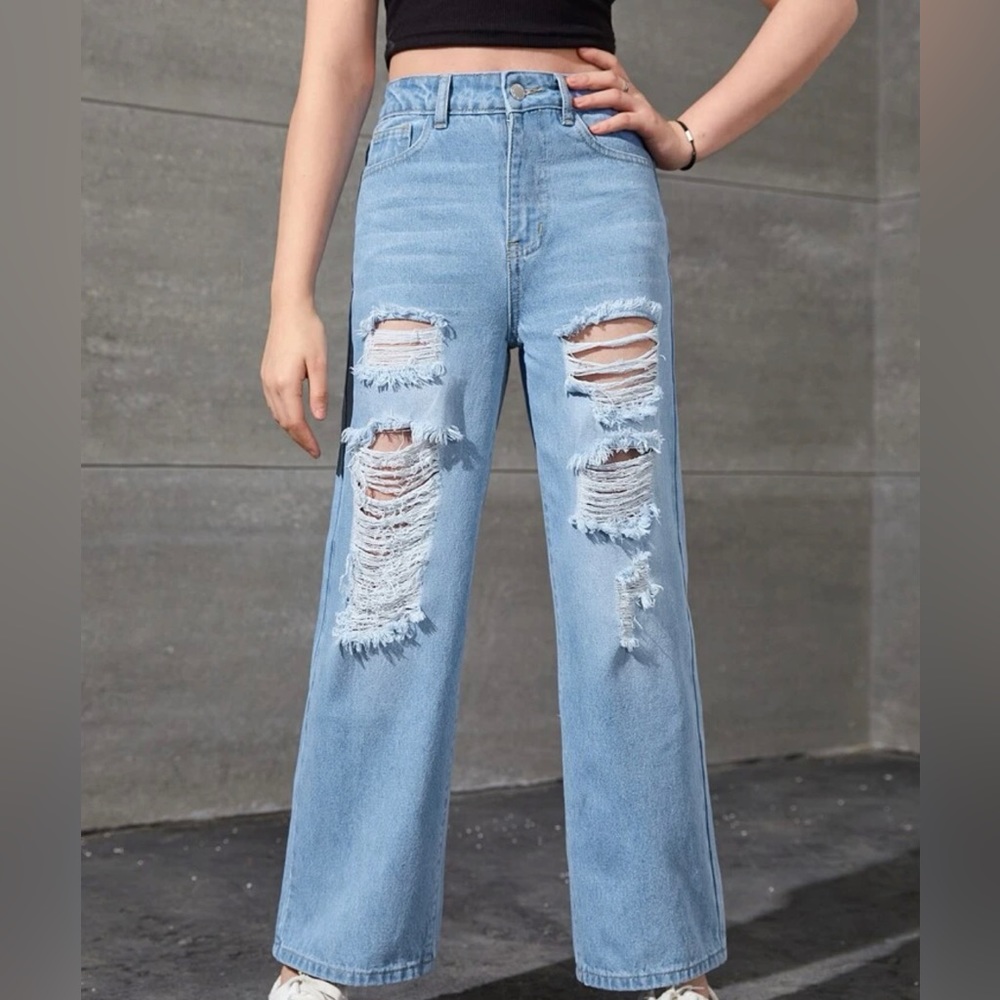 Cute ripped jeans